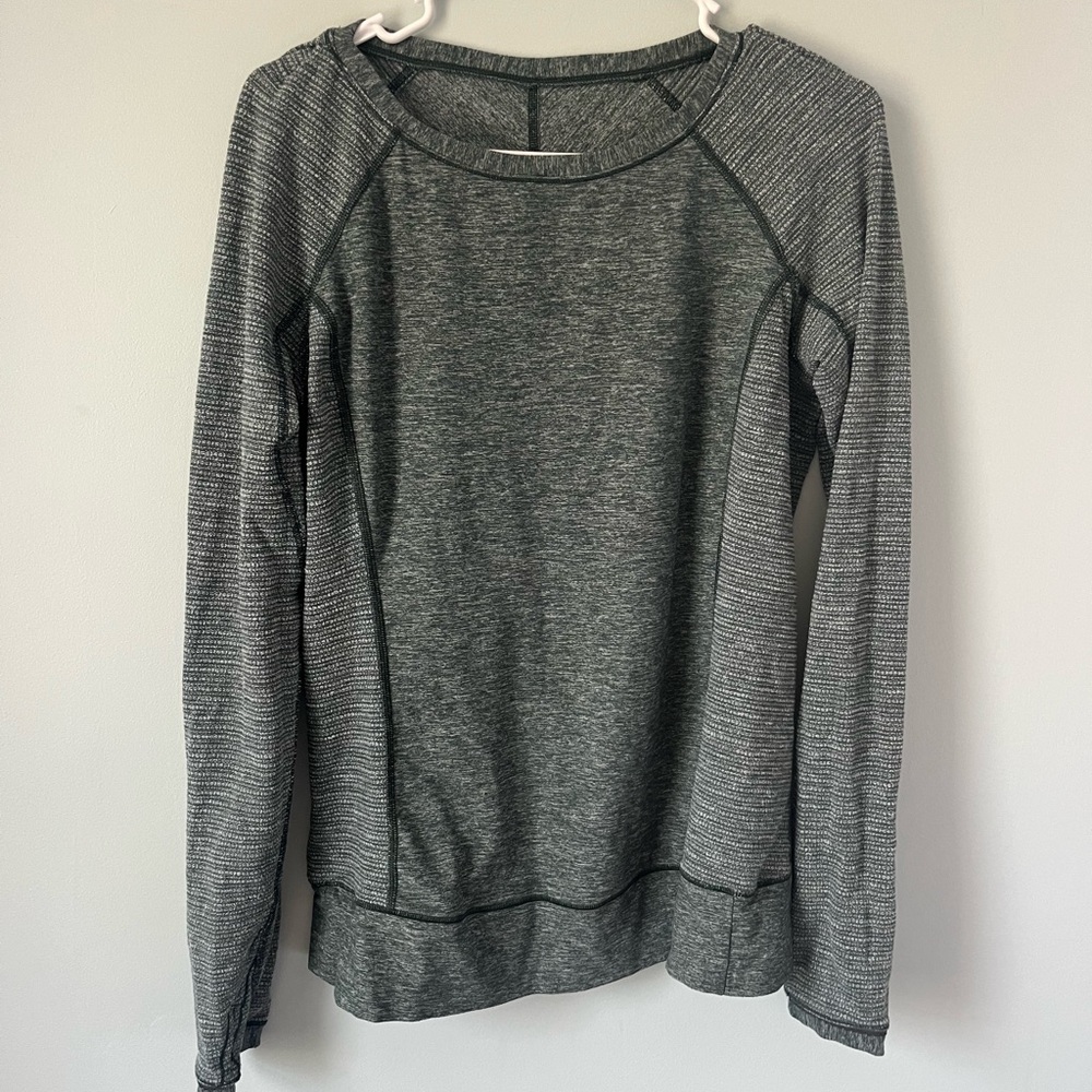 Lululemon Women's Gray /green Long Sleeve Top